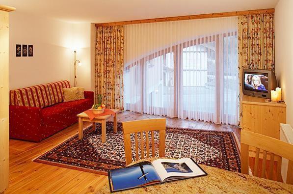 Apart Ehart Sankt Anton am Arlberg Chambre photo